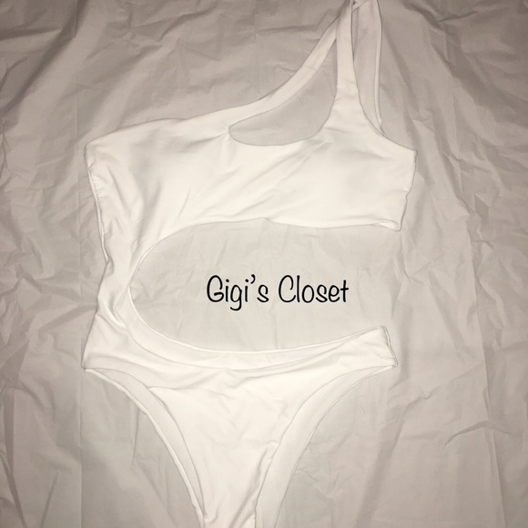 Double Strap Shoulder One Piece Bikini - Picture 7 of 8